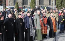 Фото 11: У Львові попрощались із загиблим на Сході 19-річним військовим