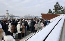 Фото 7: У Львові сотнями паперових ангелів вшанували пам’ять Героїв Небесної Сотні (фото/відео)