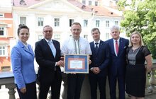 Фото 3: Міський голова відзначив колектив страхової компанії PZU з нагоди 100-річчя відкриття регіонального офісу у Львові