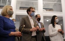 Фото 12: Львівські пластуни урочисто передали Вифлеємський вогонь миру місту