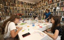 Фото 4: На вул. Шевченка, 270а відкрилась оновлена «Бібліотека сад»