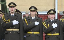 Фото 2: У Національній академії сухопутних військ ім. гетьмана Петра Сагайдачного відбулися урочистості з нагоди дострокового випуску курсантів