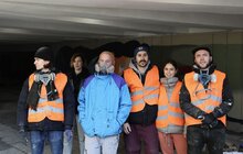 Фото 1: Українські художники розмальовують один із підземних переходів Львова у стилі твору Станіслава Лема
