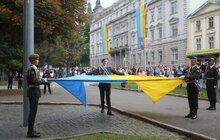 Фото 3: У Львові урочисто відзначили День Державного Прапора України