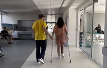 Фото 4: Львівські хірурги врятували від ампутації ногу поліцейській, яку чотири місяці тому збила нетвереза водійка