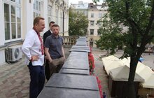 Фото 5: Львів’янину, який піднявся на Еверест, А. Садовий вручив «Золотий герб міста Львова»
