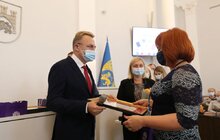 Фото 25: З нагоди Дня вчителя у Львові нагородили 55 найкращих працівників освіти