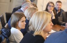 Фото 5: Міська комісія ТЕБ та НС вирішила закрити усі торгові мережі, окрім аптек та продуктових магазинів, — А. Садовий