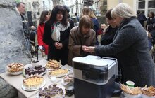 Фото 1: У дворику Музею історії релігії відбувся вечір давньої духовної музики «Спраглі справжнього...»