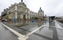 Фото 9: Триває завершальний етап реконструкції пл. Двірцевої: облаштовують сквер та фонтан
