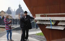 Фото 9: Львівські пластуни підняли синьо-жовтий стяг над Меморіалом Небесної сотні