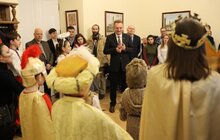 Фото 4: У Ратушу завітав вертеп з музичної школи