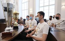 Фото 4: За титул Чемпіона України волейбольна команда «Барком-Кажани» отримала від міста 100 тисяч гривень