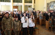 Фото 1: Львів відзначає 29-ту річницю підняття синьо-жовтого стягу над Ратушею