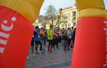 Фото 4: Мер Львова привітав учасників «Run the World. Львівський напівмарафон»