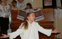 Фото 6: Діти з багатодітних сімей на святі Миколая отримали від міста подарунки