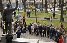 Фото 4: У Львові вшанували 26-ту річницю загибелі В’ячеслава Чорновола