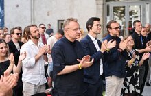 Фото 9: Театр НЕЗЛАМНИХ представив п’єсу «Сам на сам» під час церемонії вручення нагороди “СМІЛИВІ”