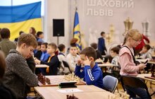 Фото 1: Юні львівські шахісти позмагалися у міському турнірі: переможці отримали призи