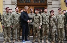 Фото 12: У Львові відкрили перший в Україні центр рекрутингу 80‑ї Десантно-штурмової Галицької бригади (фото/​відео)