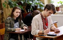 Фото 10: Хто і де цьогоріч у Львові писав Радіодиктант національної єдності (фото/відео)