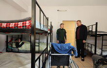Фото 5: Притулок для бездомних на Кирилівській збільшили і відремонтували: колишня нічліжка тепер працює і вдень (фото/​відео)