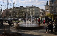 Фото 20: У Львові відкрили фонтан, присвячений Герою України «Да Вінчі» та всім добровольцям (відео)
