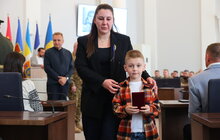 Фото 4: У Львові 35 військових посмертно нагородили «Почесним знаком святого Юрія»