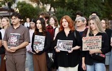 Фото 10: У Львові вшанували памʼять жертв теракту в Оленівці