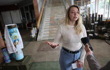 Фото 23: У Центрі Довженка відкрилась виставка розмальованих військових артефактів: відбудеться аукціон