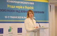 Фото 9: Учасники конференції «Угода мерів» у Львові оплесками подякували Президенту за те, що він не підписав закон 5655