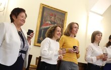 Фото 4: У мерії нагородили 17 найкращих працівників бібліотек