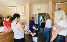 Фото 17: Амбасадорка «Незламних» Ніно Катамадзе відвідала Центр матері та дитини «Незламні матусі» у Львові