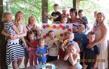 Фото 1: Діти з порушеннями функцій слуху відпочивали в оздоровчому літньому таборі