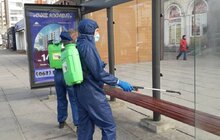 Фото 41: Комунальні служби дезінфікують місто: миють вулиці, тротуари, зупинки транспорту, сходові клітки будинків
