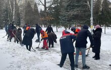 Фото 46: Працівники Львівської мерії долучились до прибирання міста від снігу