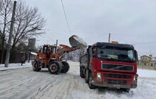 Фото 148: Зранку працювало 93 одиниці снігоочисної техніки