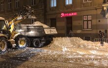 Фото 23: Вночі по Львову працювало 135 одиниць техніки