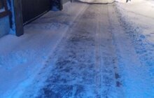 Фото 5: Для посипання доріг від ожеледиці минулої доби використано 527 м3 піскосуміші та 186 м3 солі
