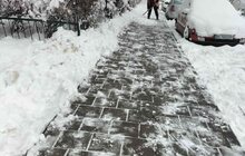 Фото 14: За ніч у Львові випала тижнева норма опадів, снігоприбиральна техніка працювала всю ніч