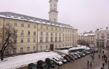 Фото 12: Хор «Гомін» передав 25 автівок для ЗСУ (відео)