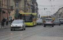 Фото 3: Із 19 грудня вул. С. Бандери планують відкрити для проїзду, однак паралельно триватимуть роботи з облаштування тротуарів
