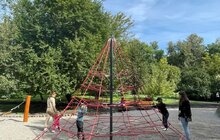 Фото 5: У парку «700-річчя Львова» облаштували великий дитячий ігровий простір