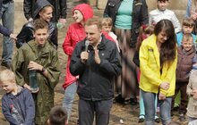 Фото 17: У Львові на пл Ринок триває «Поливаний понеділок»