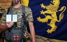 Фото 2: Медик львівського центру допомоги захисникам отримав почесну відзнаку за досягнення у військовій службі