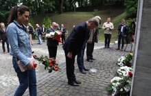 Фото 2: На Вулецьких пагорбах вшанували пам’ять професорів, розстріляних у липні 1941 року