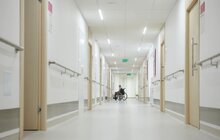Фото 7: У лікарні святого Луки облаштували реабілітаційний центр для лікування поранених