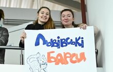 Фото 16: Спортивна шкільна ліга D: у запеклій боротьбі визначили чемпіона з волейболу