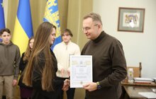 Фото 4: 15 найрозумніших учнів львівських шкіл отримали від мерії премії у розмірі 30 тисяч гривень (відео)