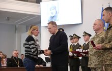 Фото 1: До Дня Сухопутних військ 29 львів’ян, які захищали Україну, посмертно нагородили «Почесним знаком Святого Юрія»